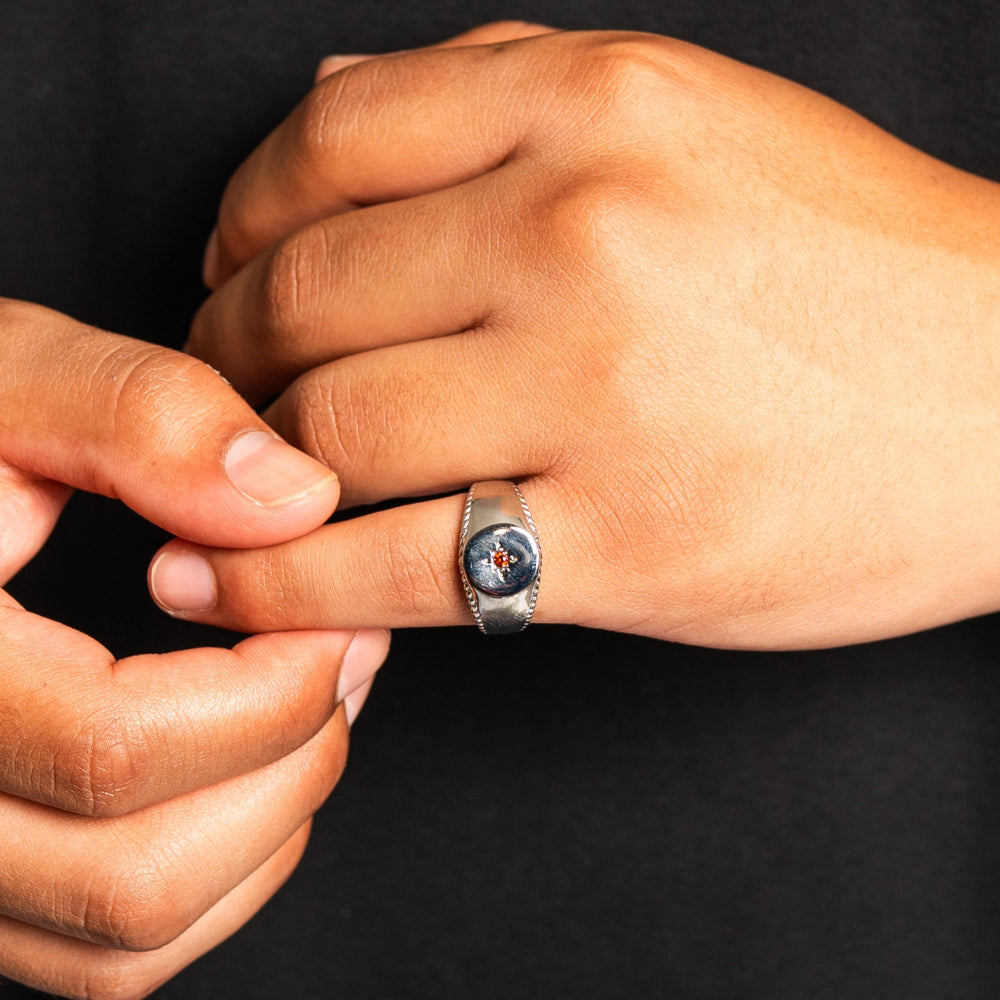 North Star Signet Red Ring - Silver