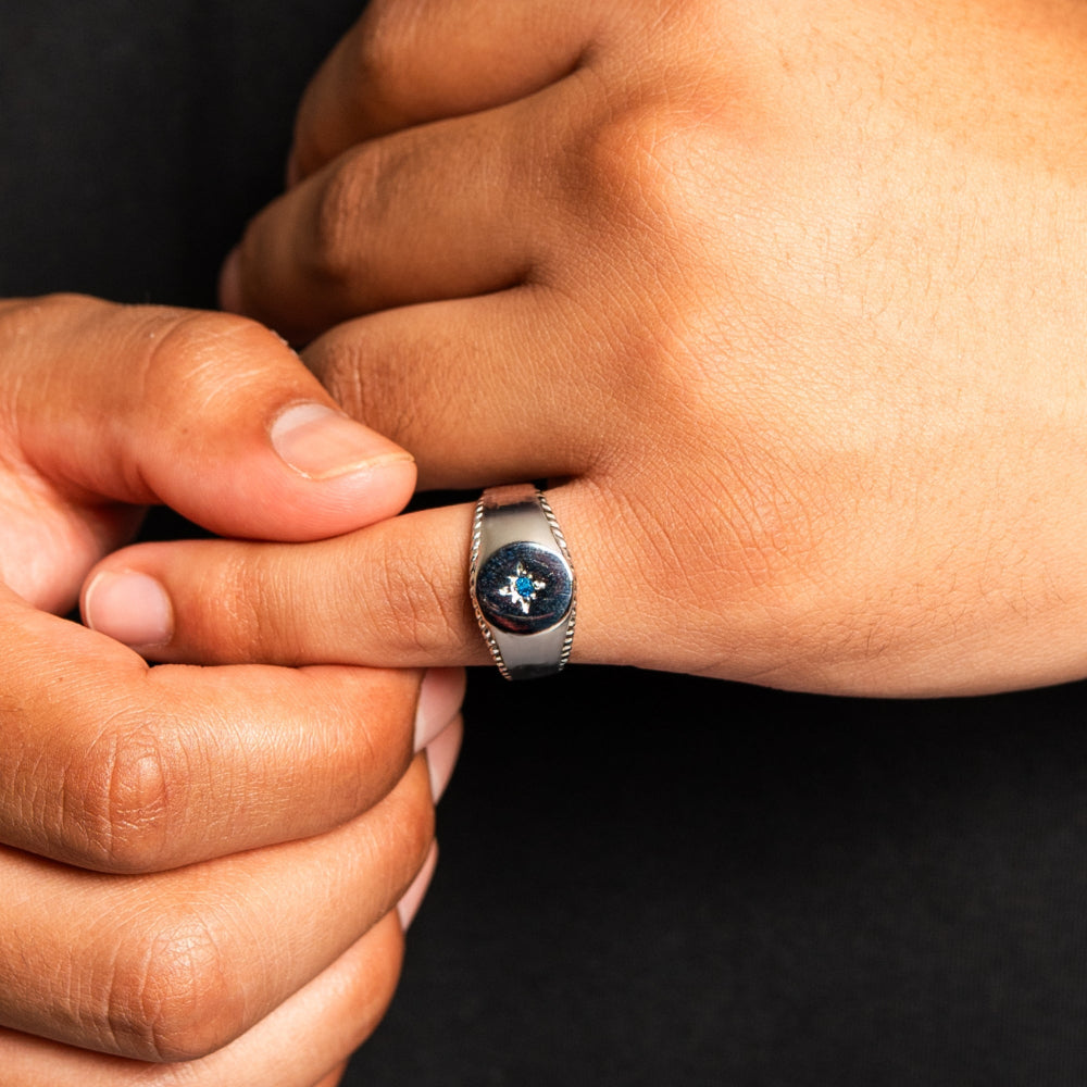 North Star Signet Blue Ring - Silver