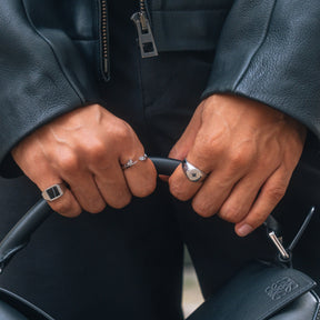 North Star Signet Black Ring - Silver
