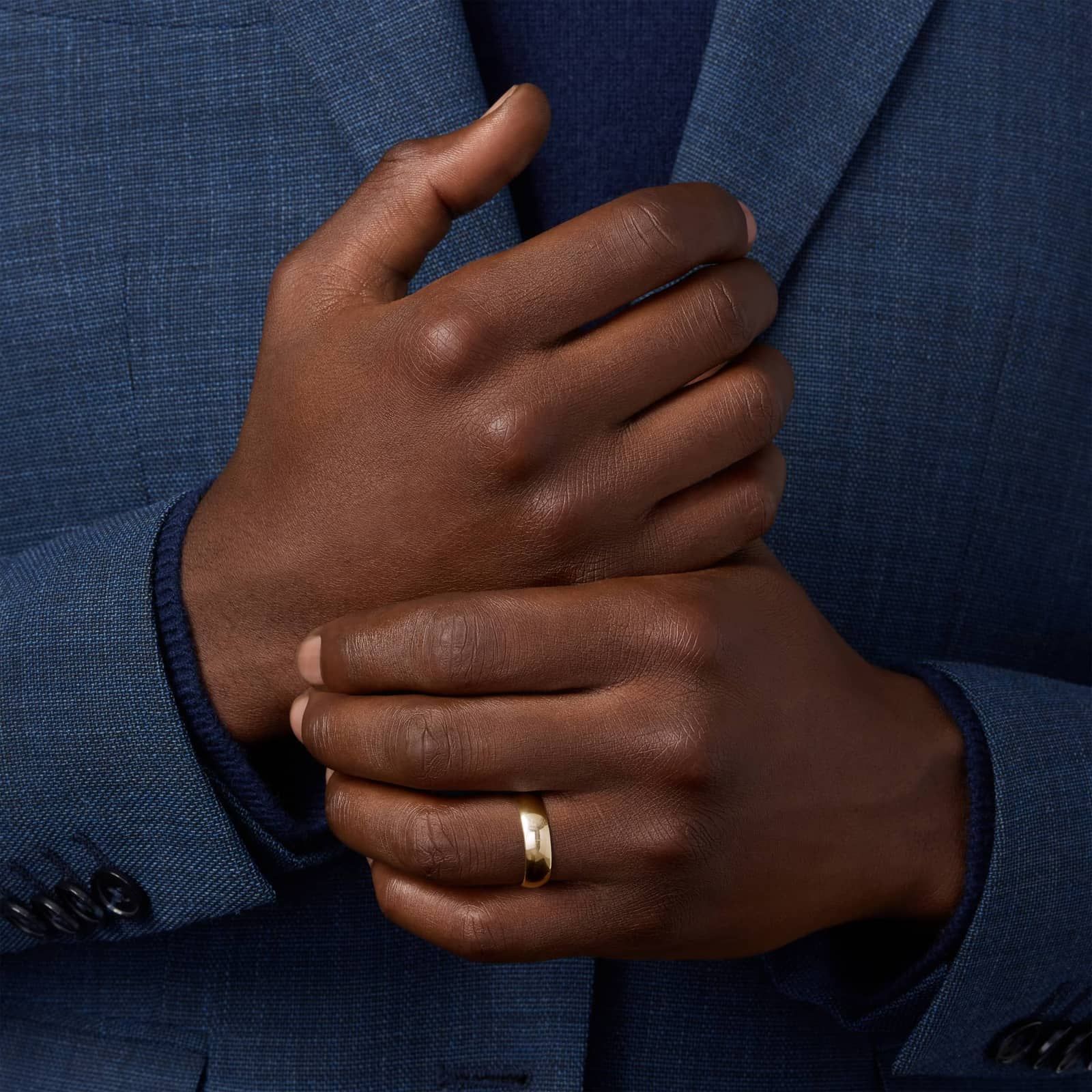 Classic Wedding Ring in 14k Yellow Gold (6mm)