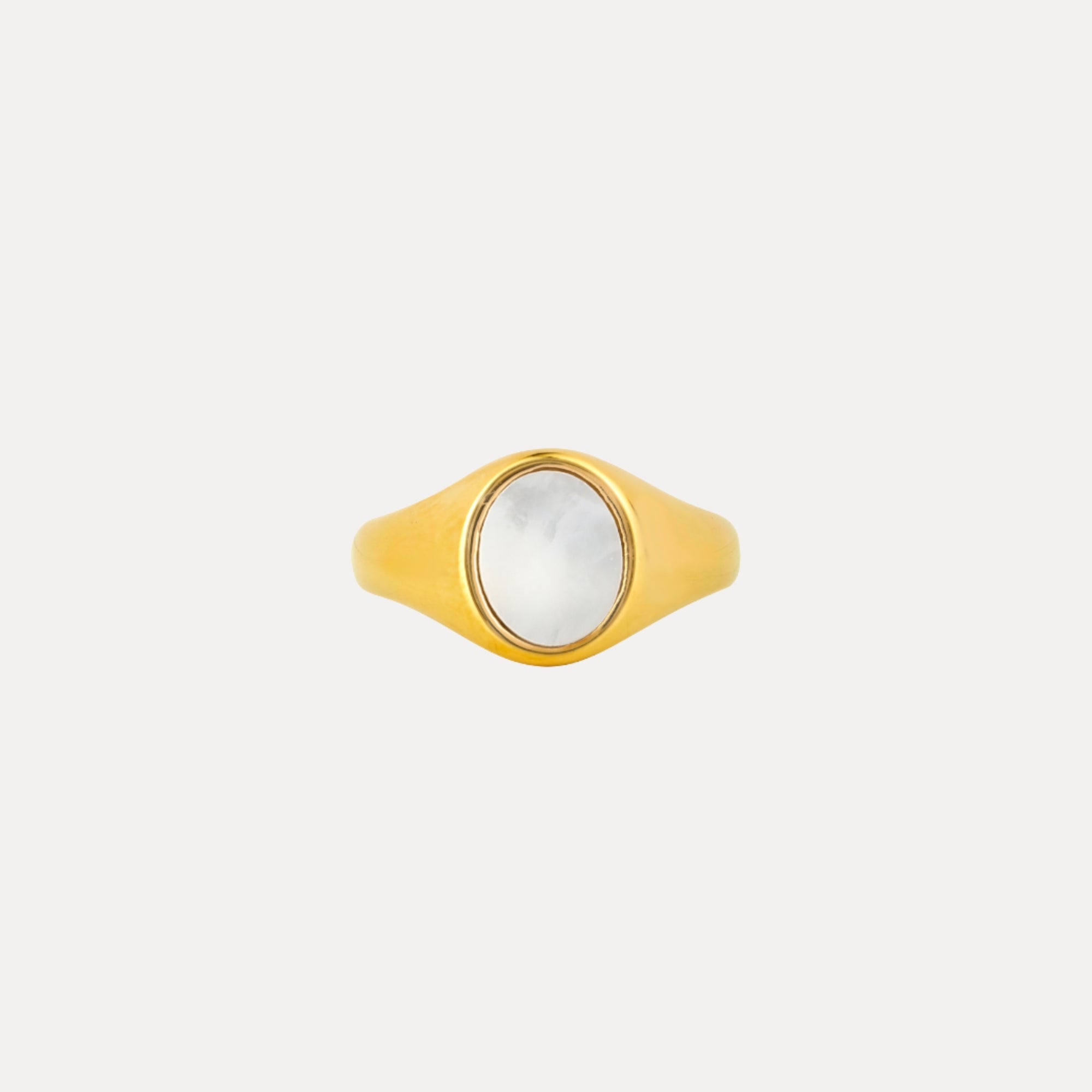 Pearl Signet Ring - Gold