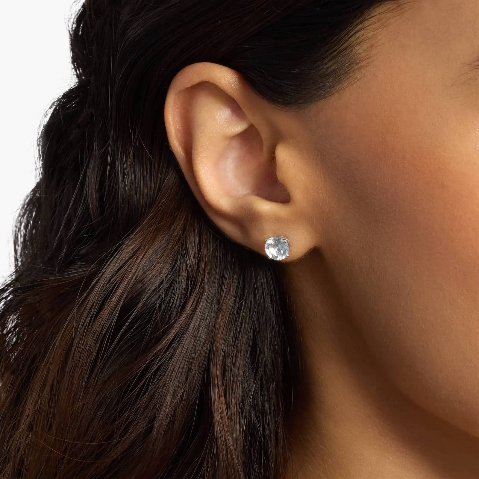 Aquamarine Stud Earrings in 14k White Gold (7mm)