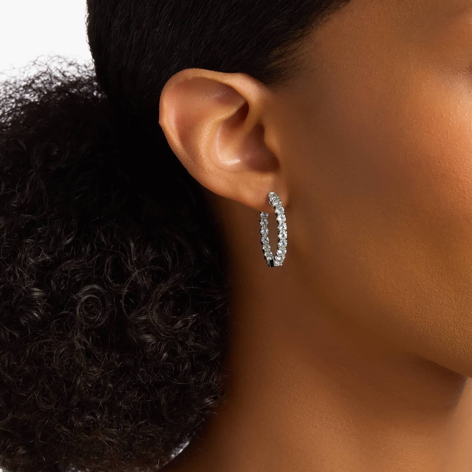 Sky Blue Hoop Earrings in Sterling Silver (2.5mm)