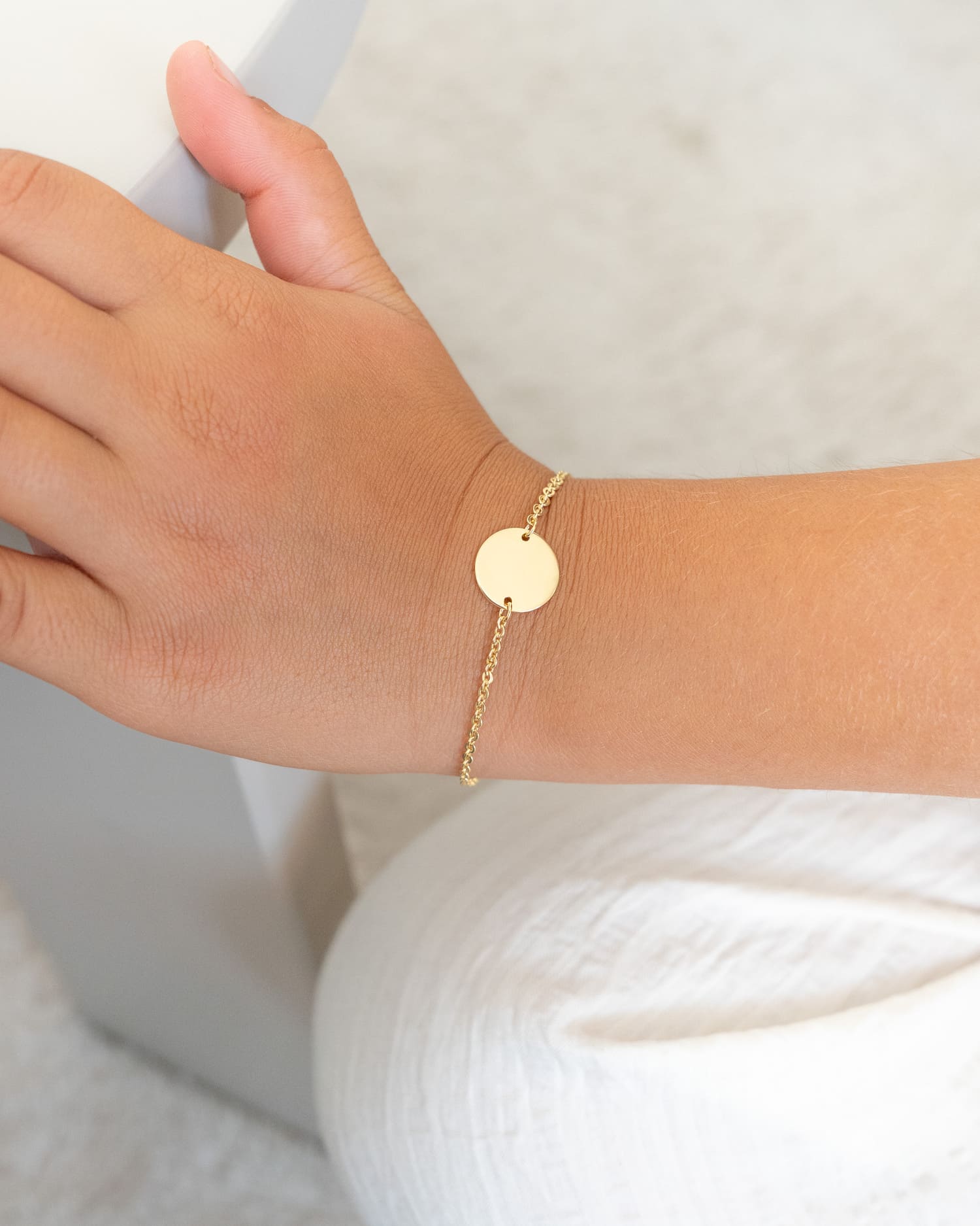 Engraving bracelet engraving plate round zirconia-1