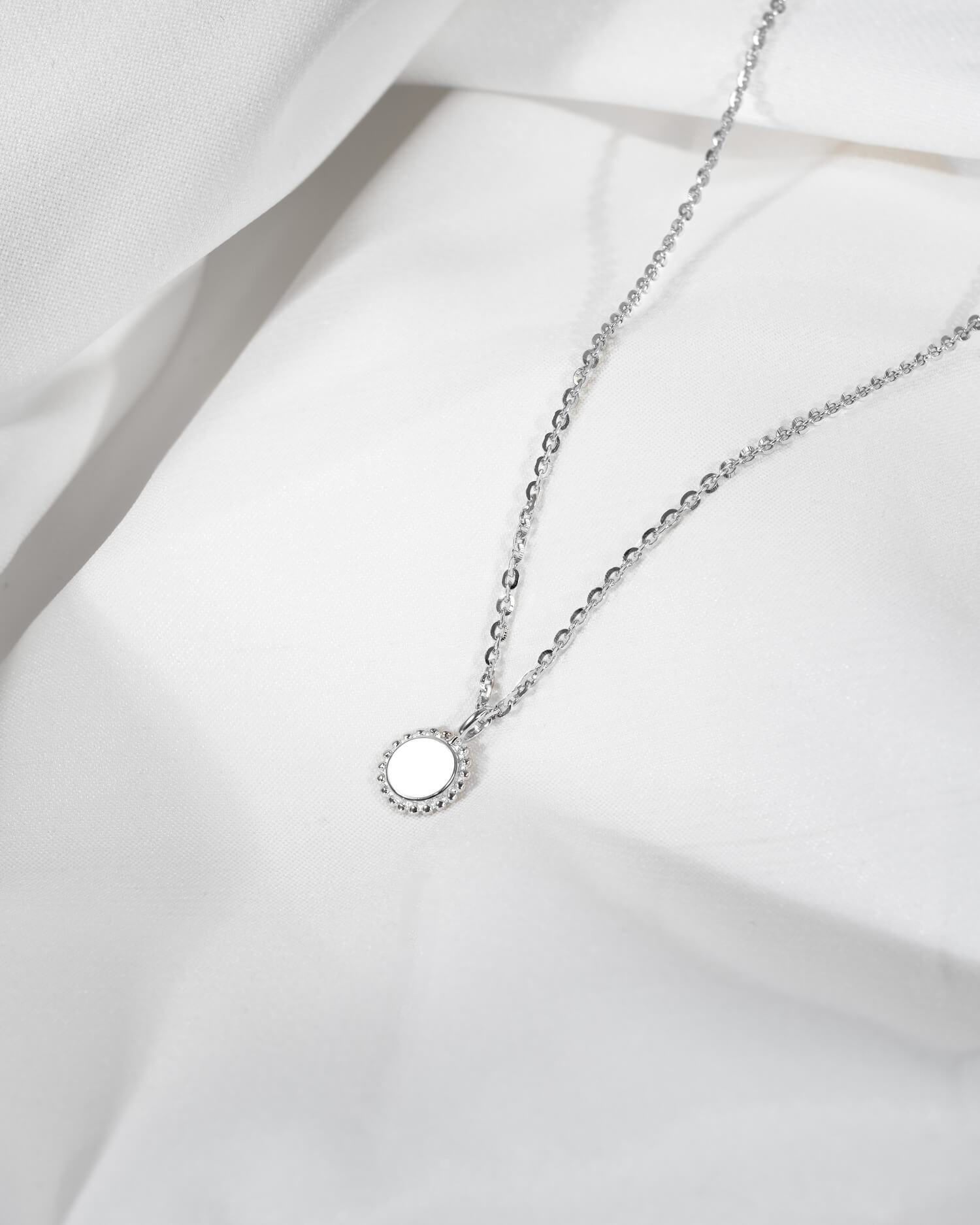 Engraving plates necklace pendant round 8mm