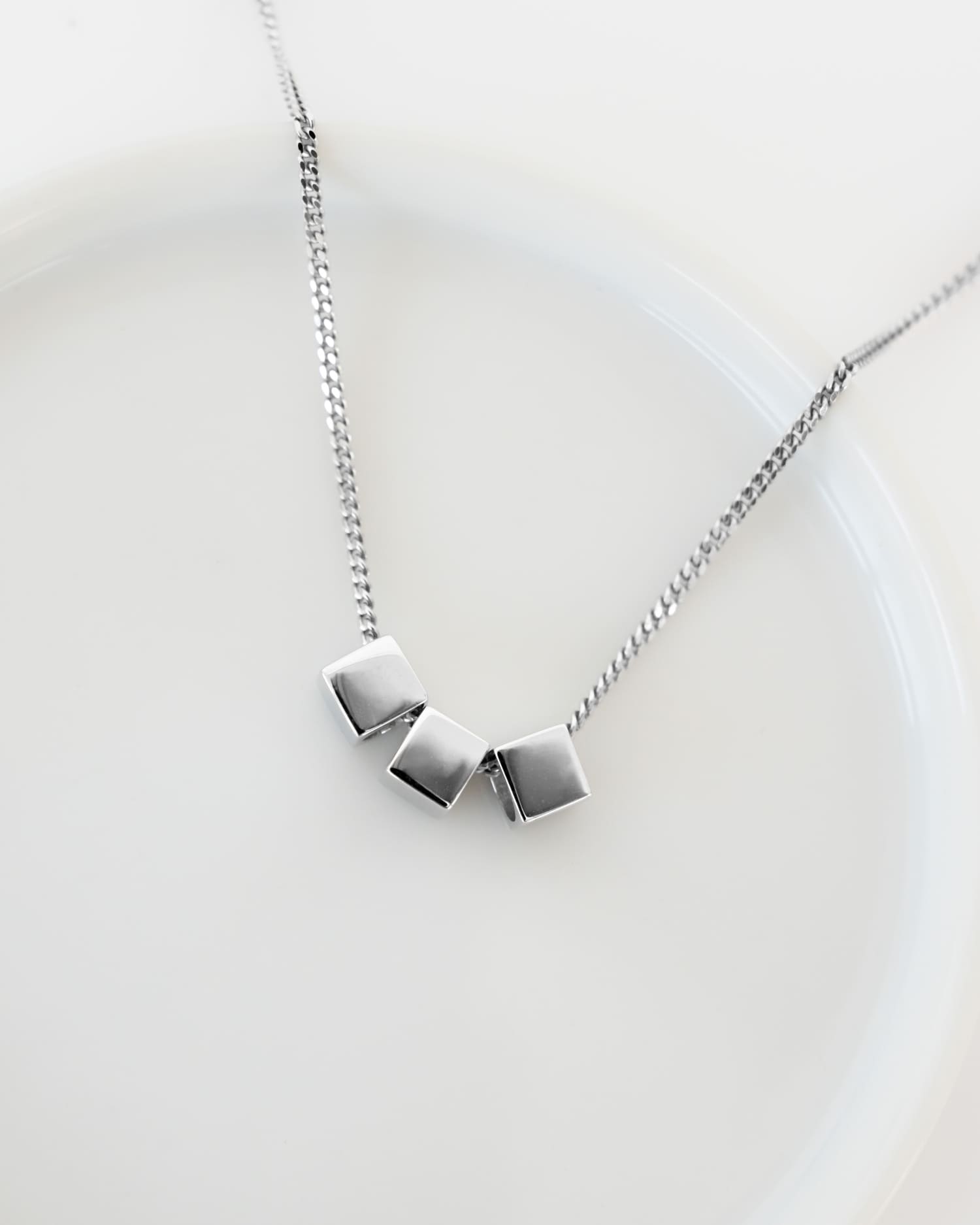 Cube necklace engraving plate pendant