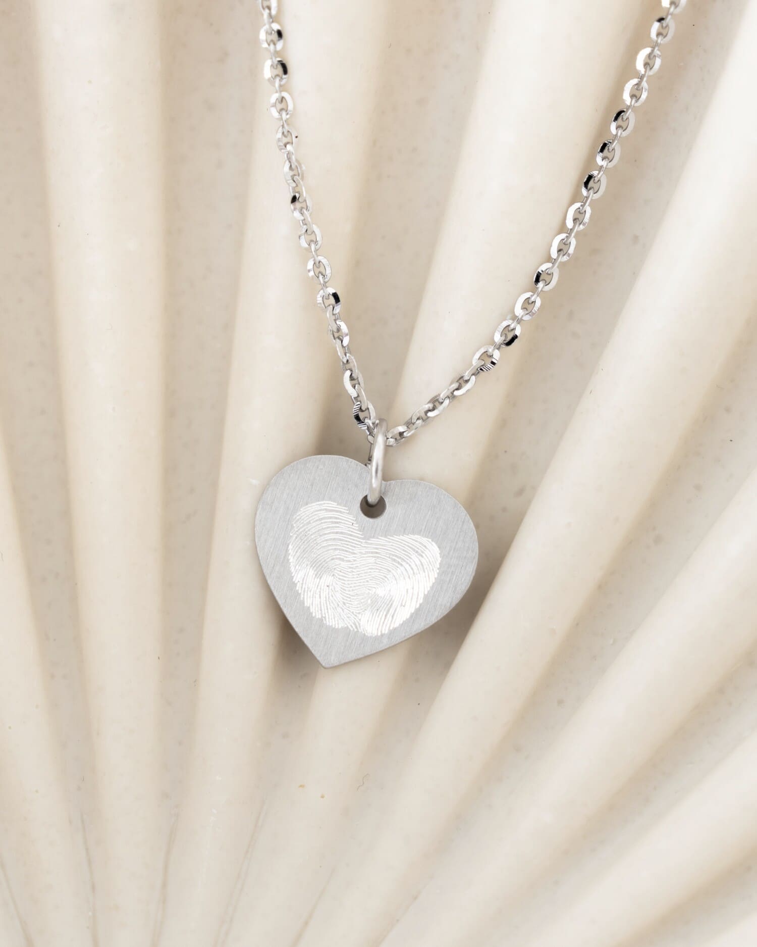 Heart necklace engraving plate pendant 13mm