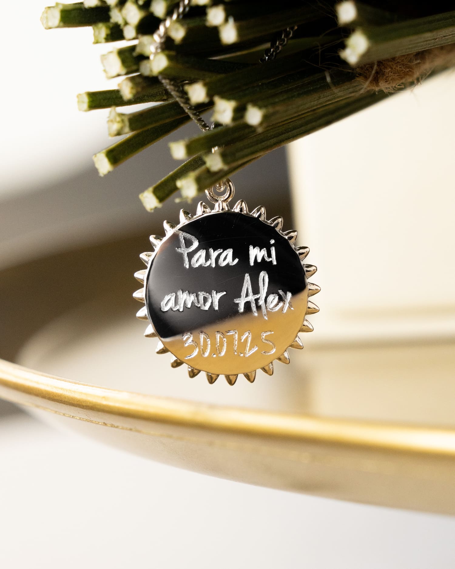 Sun necklace engraving plate pendant