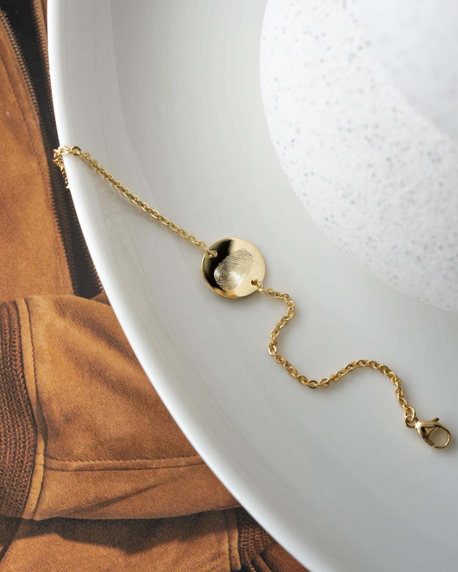 Engraving bracelet engraving plate round zirconia-1