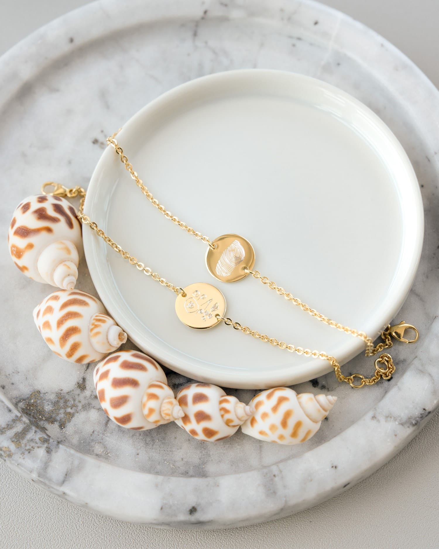 Engraving bracelet engraving plate round zirconia