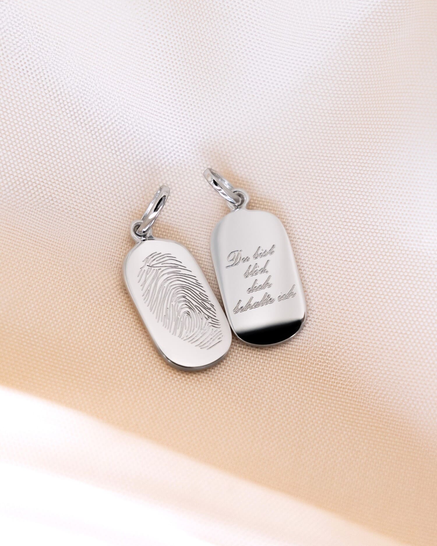 Engraving plates necklace pendant oval