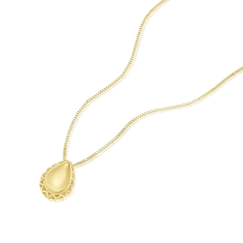 9ct Yellow Gold Scalloped Edge Teardrop Pendant Necklace
