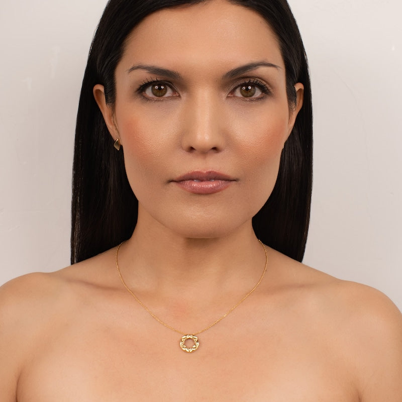 KLEORA PYRAMID Modern Electrum™ Pyramid Circle Pendant