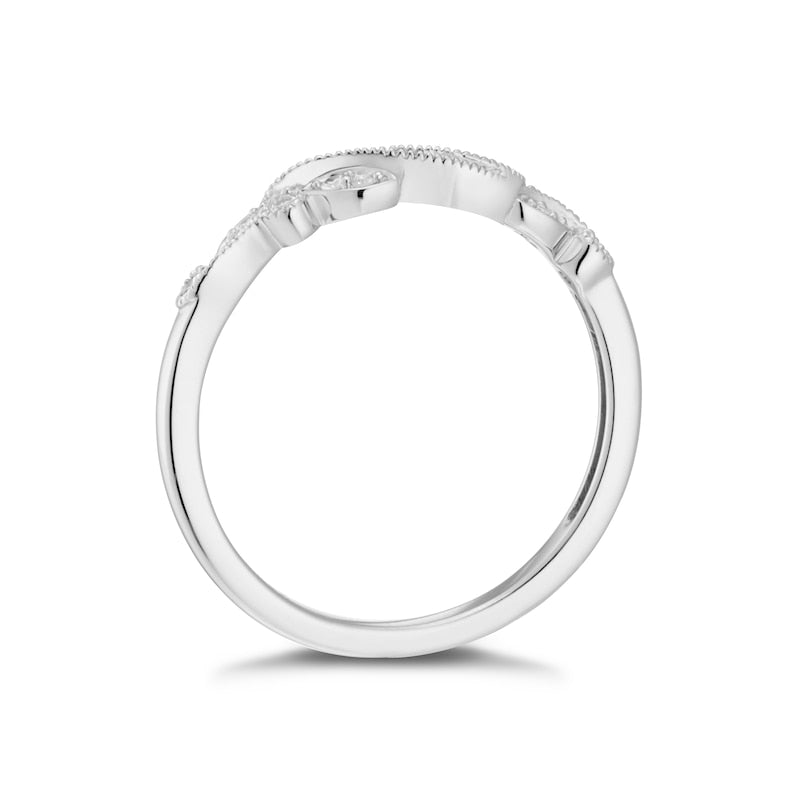 9ct White Gold Vintage Leaf Diamond Ring