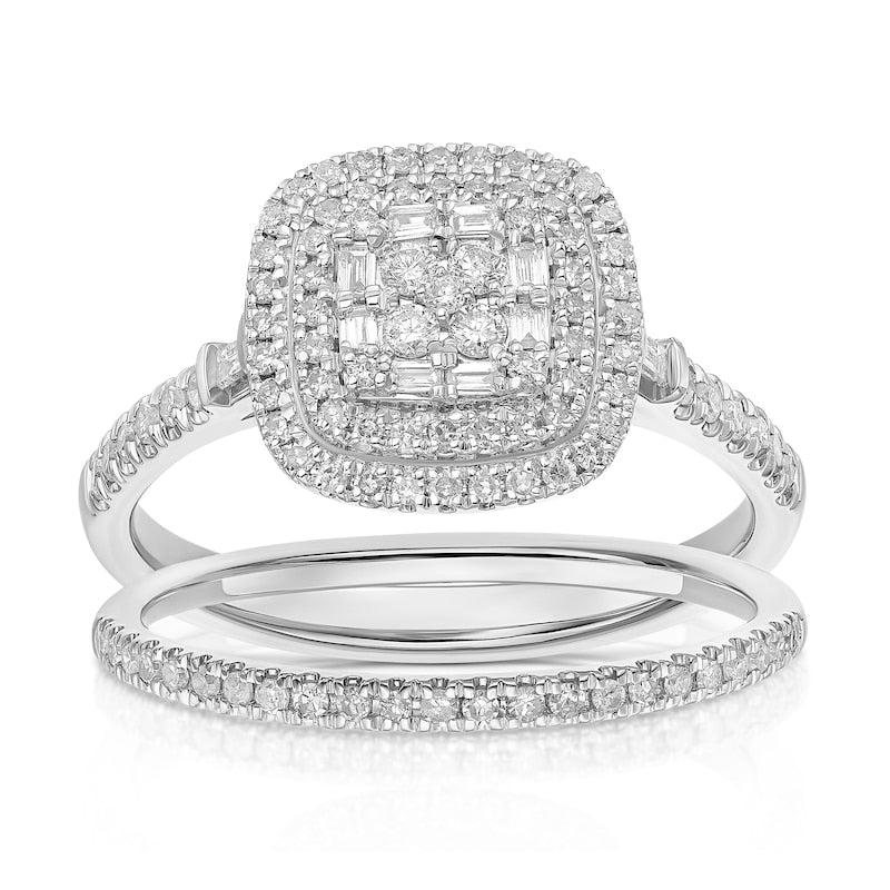 Engagement Ring 18ct White Gold Cushion Shaped Cluster 0.50ct Diamond Ring