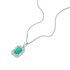 9ct White Gold 0.20ct Diamond & Emerald Halo Pendant